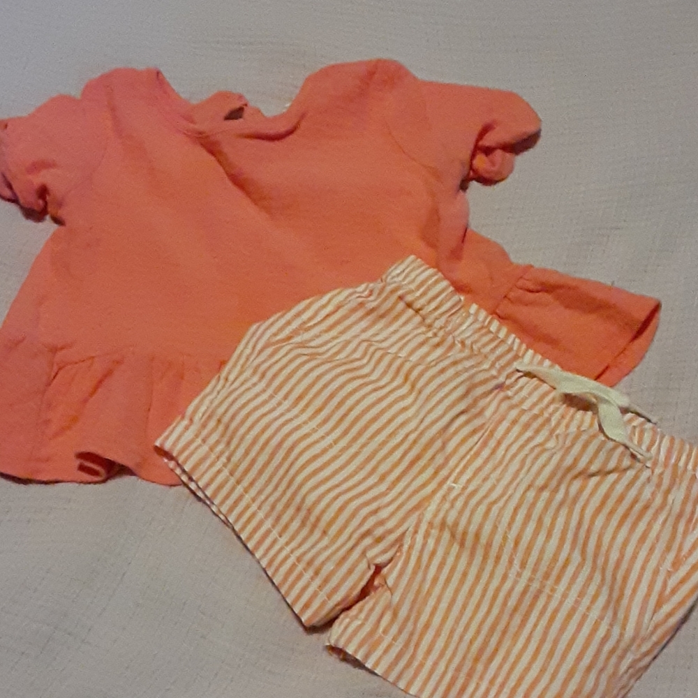 Blouse, Shorts